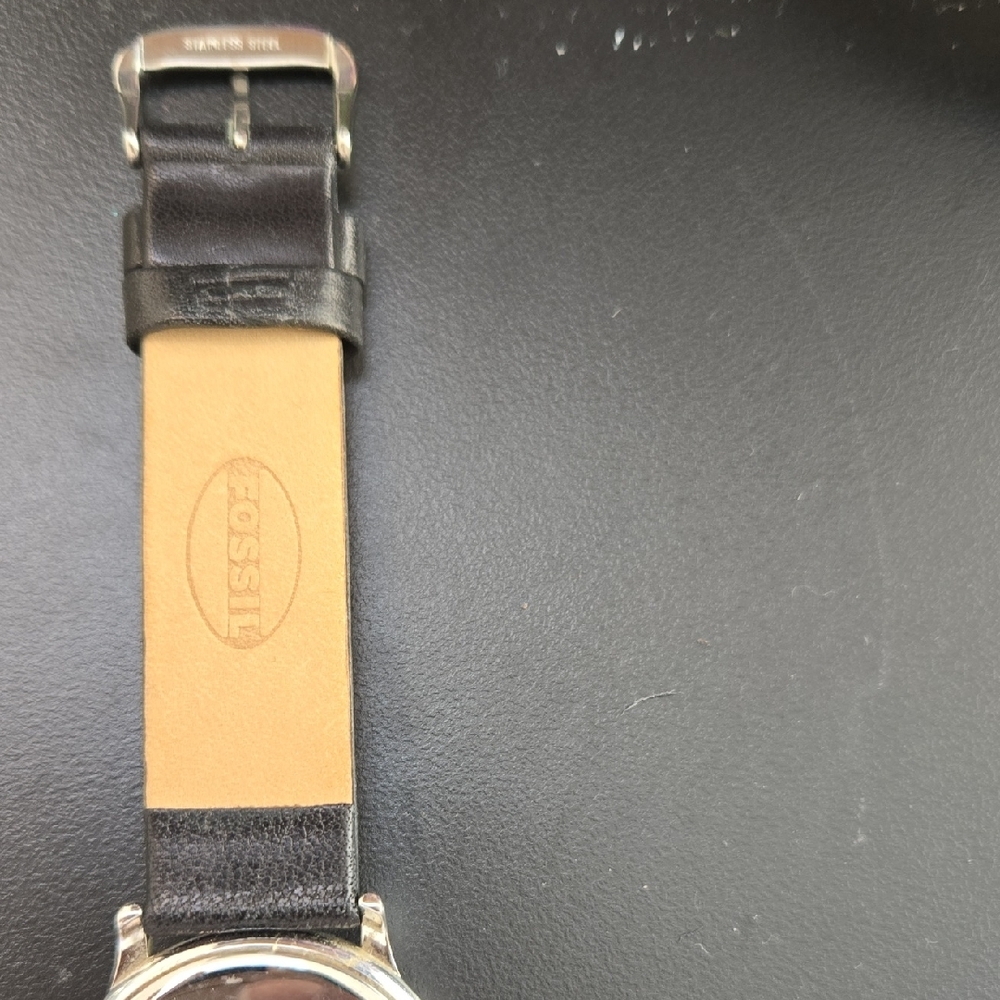 Fossil Mood Watch with Black Strap and Silver Case - Picture 5 of 8